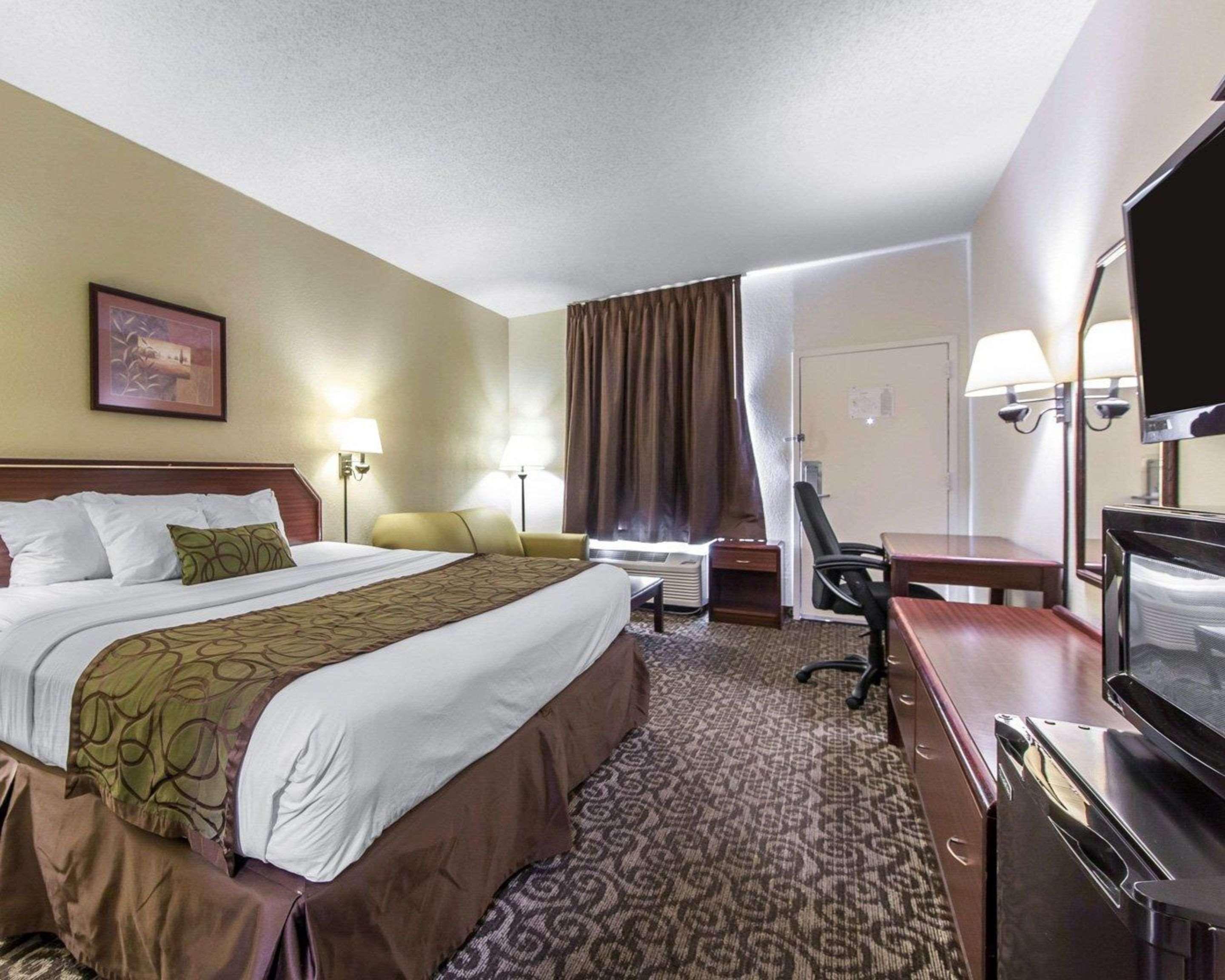 Quality Inn Downtown Джонсон Сити Экстерьер фото