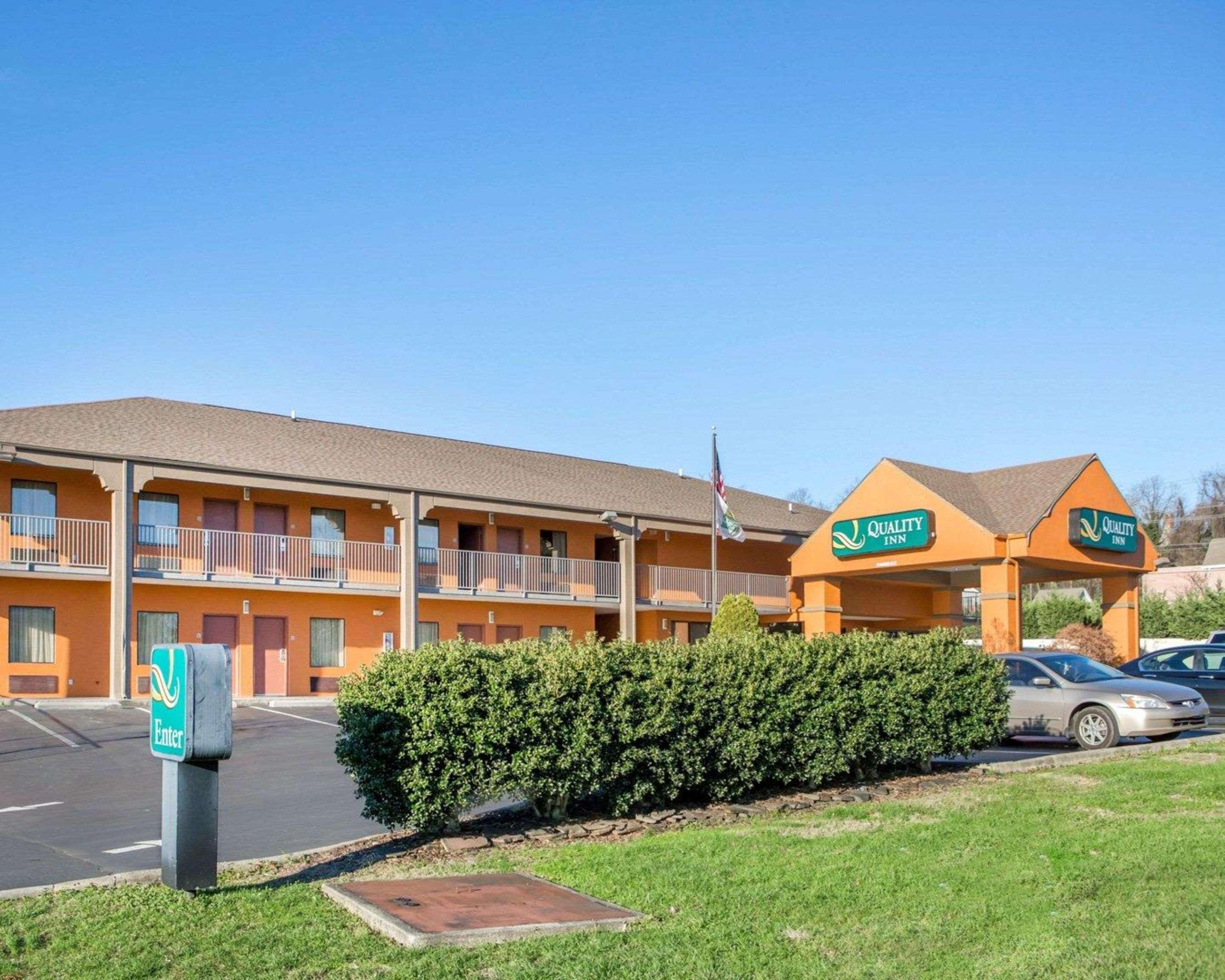 Quality Inn Downtown Джонсон Сити Экстерьер фото